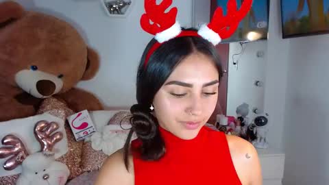 Isabella online show from December 6, 2:40 am