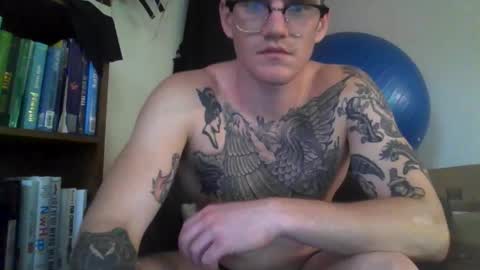 Snapshot of charlemagnesweatpants chatting on October 22, 6:53 pm charlemagnesweatpants online show from October 22, 6:53 pm