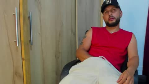 charles green  online show from May 3, 3:12 am