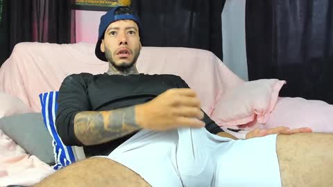 charless_dickenss online show from February 5, 12:06 pm
