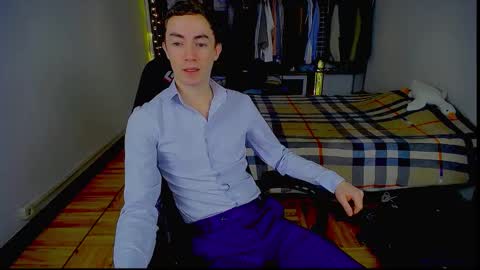 carlos reyes online show from January 13, 8:33 am