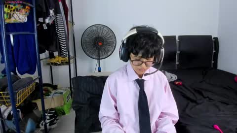 Charlie online show from May 25, 6:47 pm