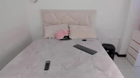    online show from February 18, 6:30 pm