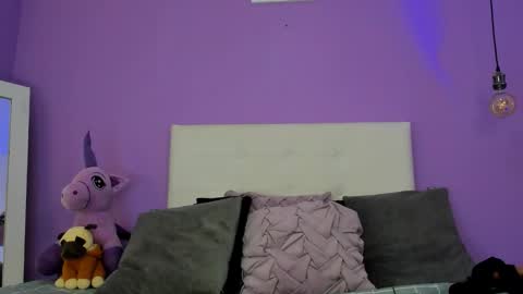 Snapshot of charlotte1117 chatting on October 16, 2:06 pm Char 3 online show from October 16, 2:06 pm