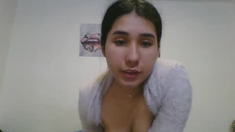 Snapshot of charlotte2852 chatting on January 13, 8:48 pm karinaa independent model online show from January 13, 8:48 pm