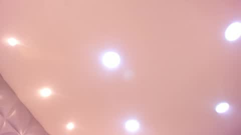 Charlotte Icee online show from April 18, 7:07 pm