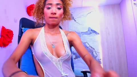 CHARLOTTE online show from February 28, 9:55 pm