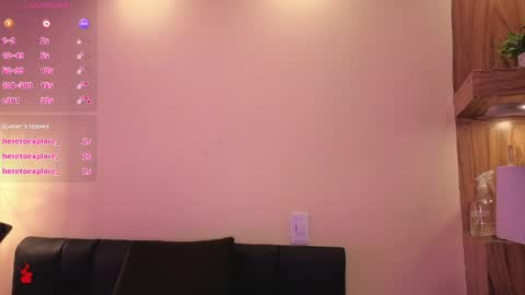 Charlote online show from April 2, 2:52 am