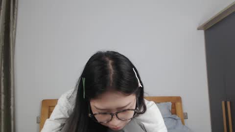 Charlotte online show from December 2, 2:25 pm