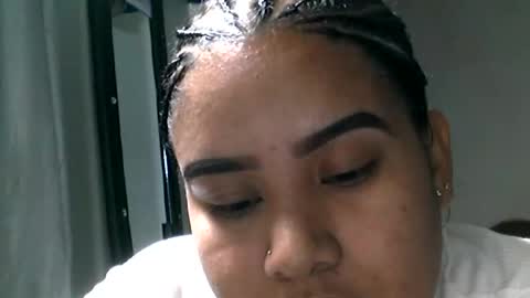 charlottequeen_21 online show from July 17, 1:18 am