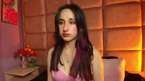 charlottestuart_ online show from March 3, 4:08 am