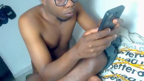 charly_vergonti_ online show from September 18, 6:28 am