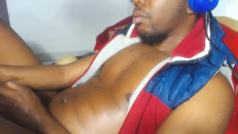 charly_vergonti_ online show from October 1, 10:41 pm