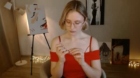 Michelle  online show from September 22, 7:56 am