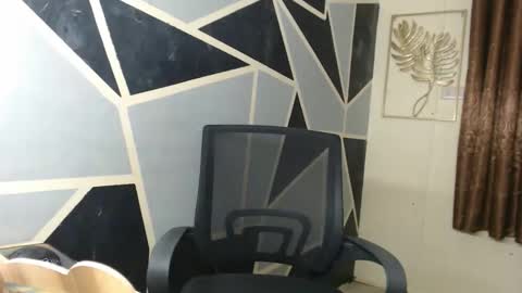 Charm online show from September 12, 11:12 am