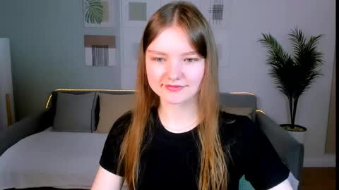 Im Eva online show from May 23, 4:30 am