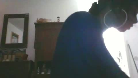 Snapshot of charr1barr chatting on October 23, 3:19 am Miss Chocolate online show from October 23, 3:19 am