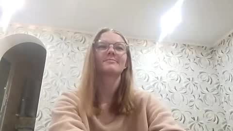 Olivia online show from April 26, 9:23 pm