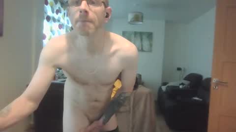 cheeky19841 online show from December 23, 10:21 am