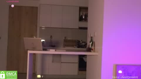 Baby Cherry online show from December 5, 2:55 am