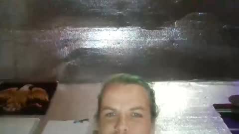 Chelseen online show from April 23, 3:03 am