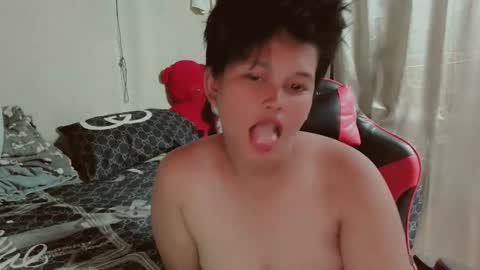 chenny online show from April 23, 6:09 pm