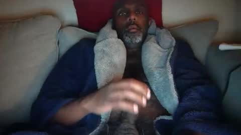 chenthu1979 online show from March 23, 11:48 am