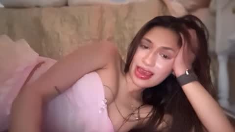 cherliecarmen online show from October 5, 11:01 pm