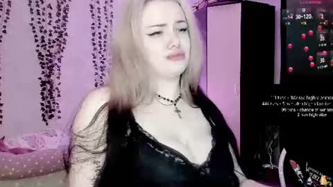 cherry_elfcat online show from June 21, 9:54 pm