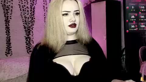 cherry_elfcat online show from June 14, 11:01 am