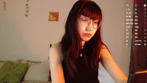 Cheryl online show from February 23, 6:34 pm