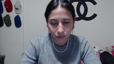 Nezumy Rey  online show from January 26, 2:14 am