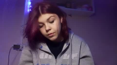 Lina online show from November 11, 1:35 pm