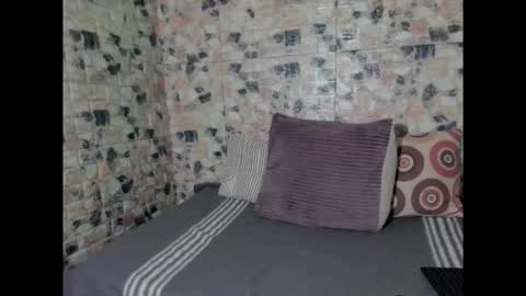 leah is the name online show from May 26, 5:02 am