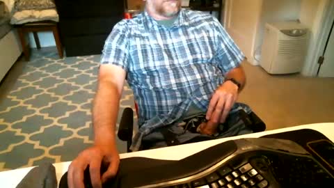 chesbayboy online show from June 18, 6:57 pm