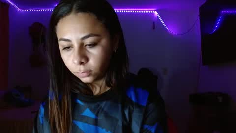 Snapshot of chiara_20 chatting on September 28, 2:31 am Airam online show from September 28, 2:31 am