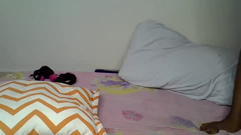 chibobo_ online show from December 17, 7:39 am