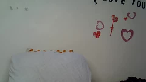 chibobo_ online show from December 10, 5:28 am