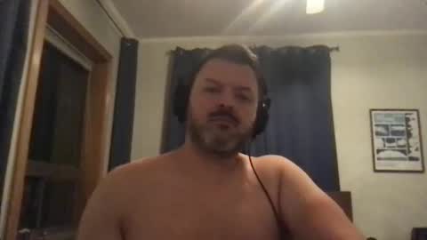 Snapshot of chicagoguy7183 chatting on October 27, 1:49 am chicagoguy7183 online show from October 27, 1:49 am