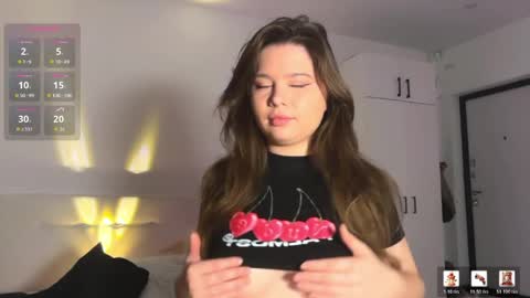 chiculya online show from April 19, 1:17 am