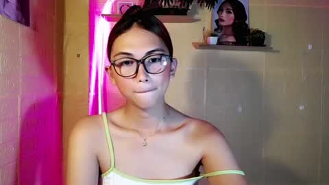 Chinita online show from June 24, 7:21 pm