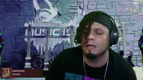 Enrique online show from March 8, 12:30 pm