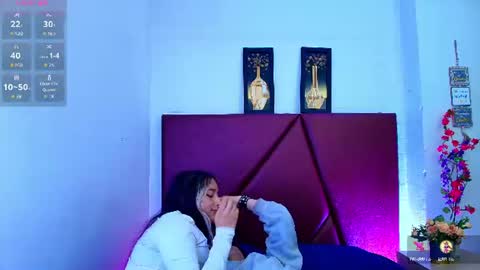 chlloe_fox online show from July 2, 8:47 pm