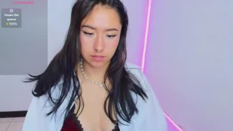 chloe_desire11 online show from June 14, 11:23 am