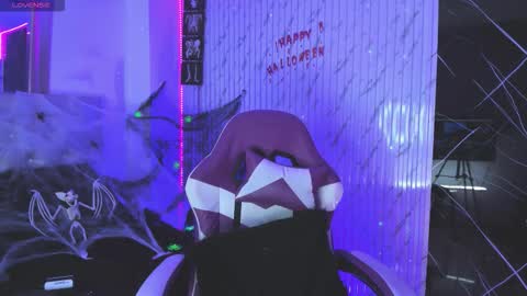 chloe_jacksonn online show from October 30, 11:49 pm