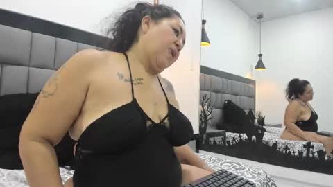 chloee_pervert online show from February 18, 2:27 pm