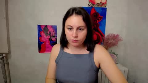 Snapshot of chloejill_ chatting on October 21, 2:32 pm Chloe online show from October 21, 2:32 pm