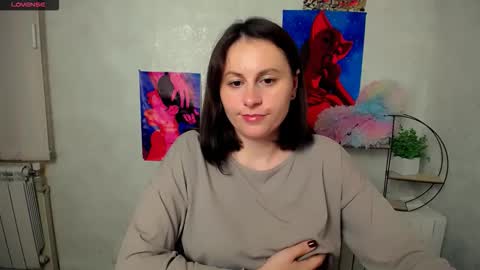 Chloe online show from November 20, 4:37 pm