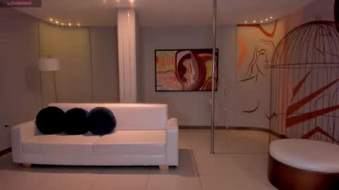 Chloe  OF chloemanson online show from February 9, 11:25 pm