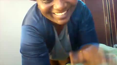 chocobabe002 online show from March 27, 9:43 am